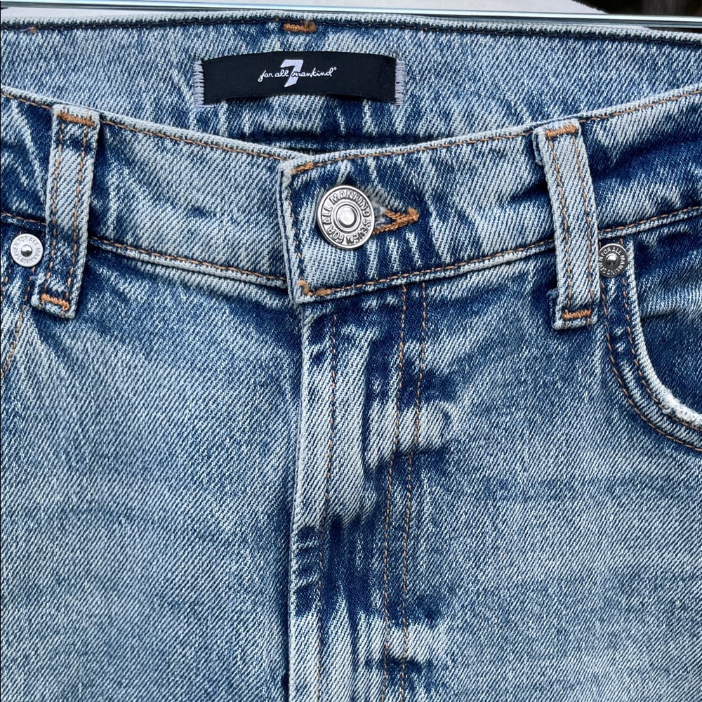 7 For All Mankind Light Blue Denim  with Frayed Raw Hem - Picture 8 of 9